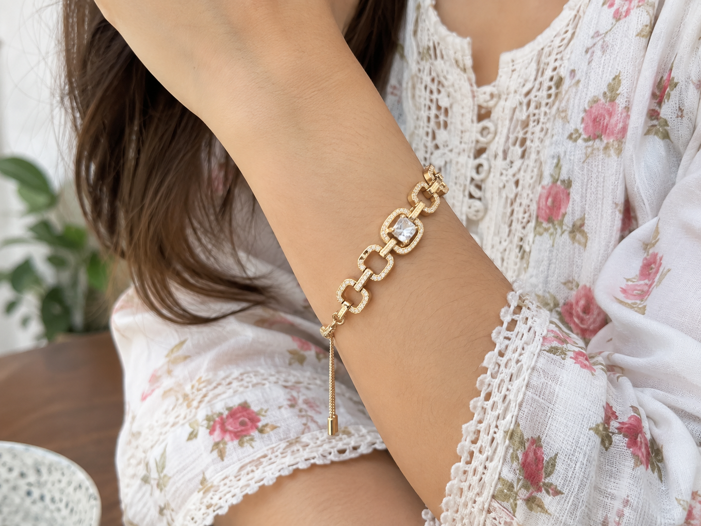 Aurea Élan Crystal Link Bracelet