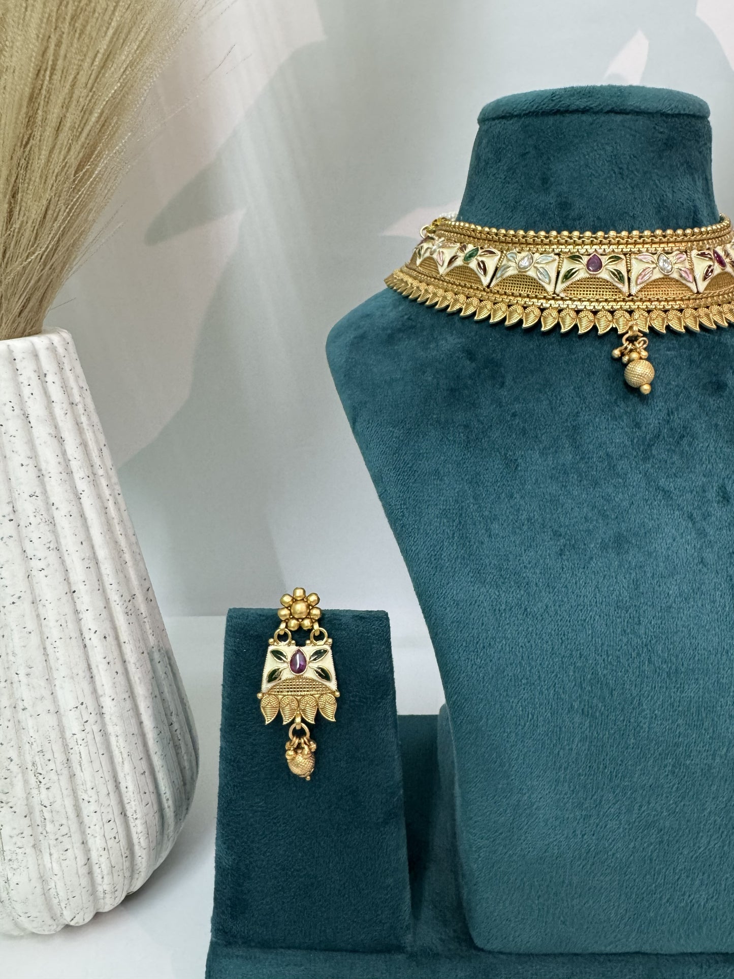 Aurea Gulnaar Heritage Choker Set